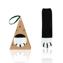 Load image into Gallery viewer, Kite-Black and white cat claws
