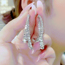 Load image into Gallery viewer, Cross Curved Earrings✨

