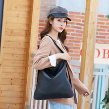 Load image into Gallery viewer, Leather Handbag-Classic
